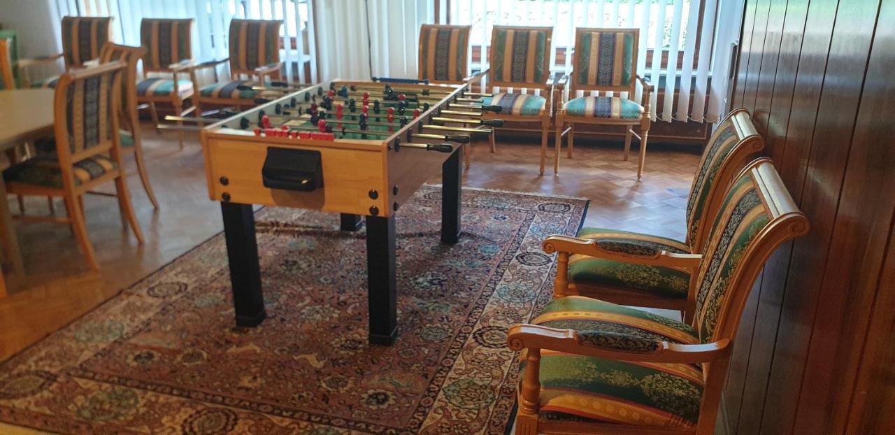 Ferien Und Selbstversorgerhaus Fuer Gruppen Sauerthaler Hof - Loreley Buitenkant foto